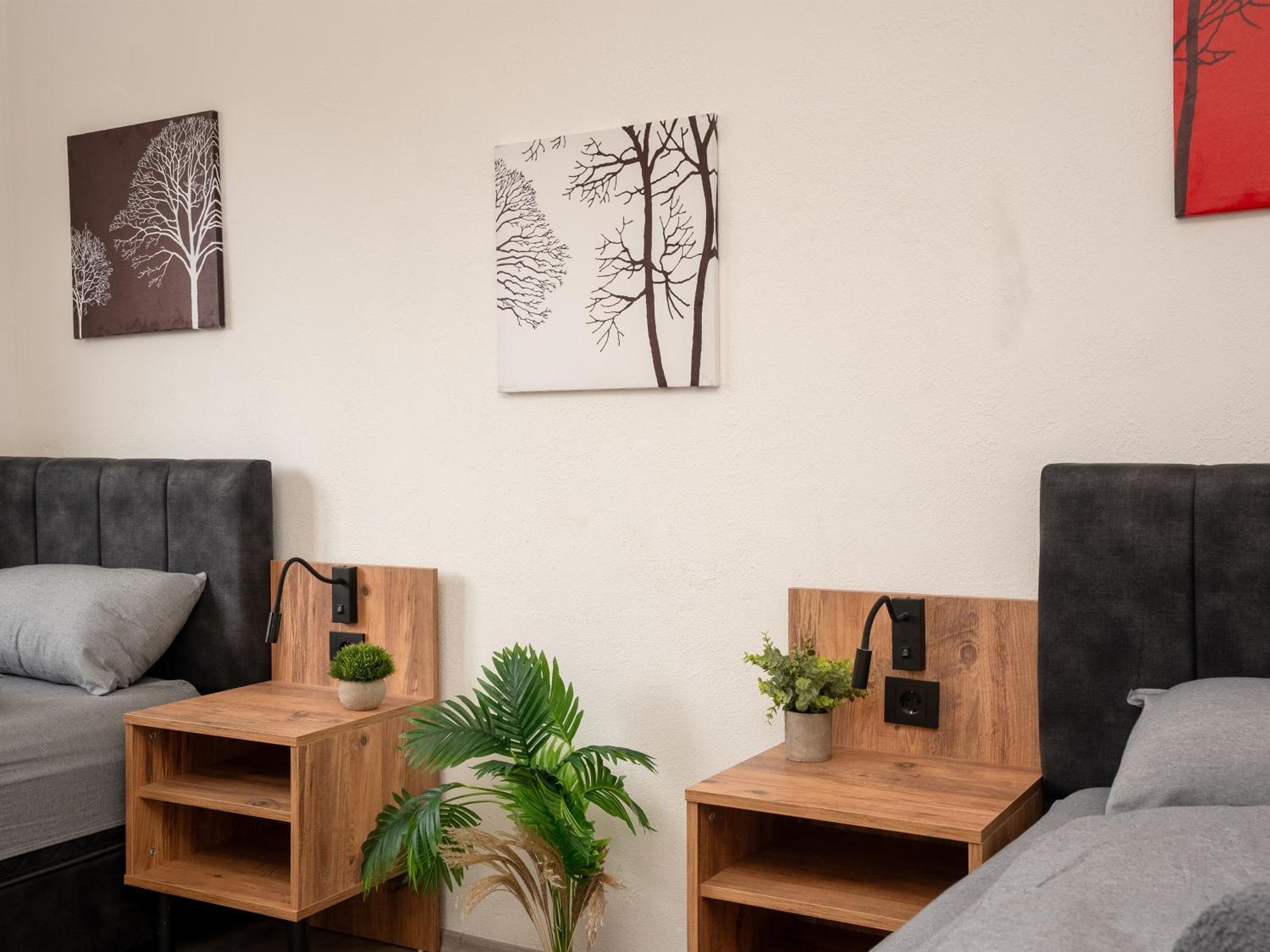 Serviceroom24 - Apartment 4 In Herten Wlan - Smart-Tv - 24-7 Check-In Und Kueche Dış mekan fotoğraf
